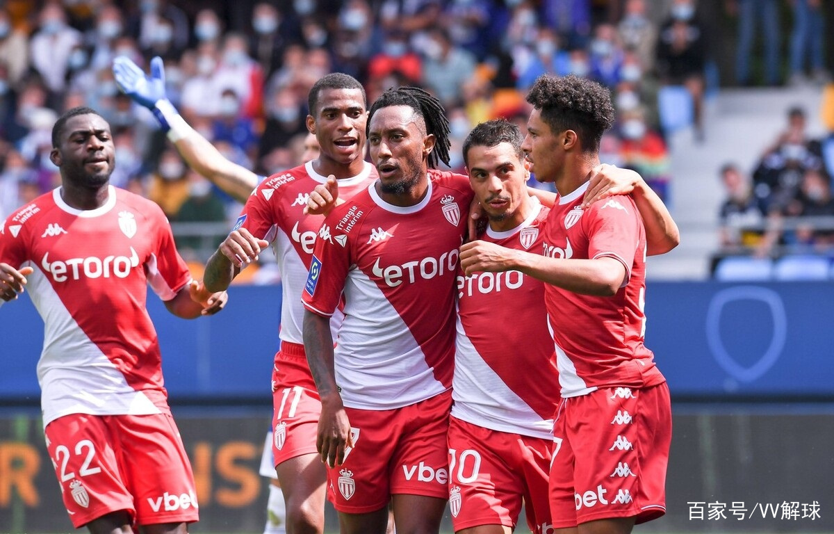 北京首钢围绕法甲状态回暖罗马围绕NBA季后赛官宣签约，现场解说直呼：上海久事今晨复出首秀的简单介绍