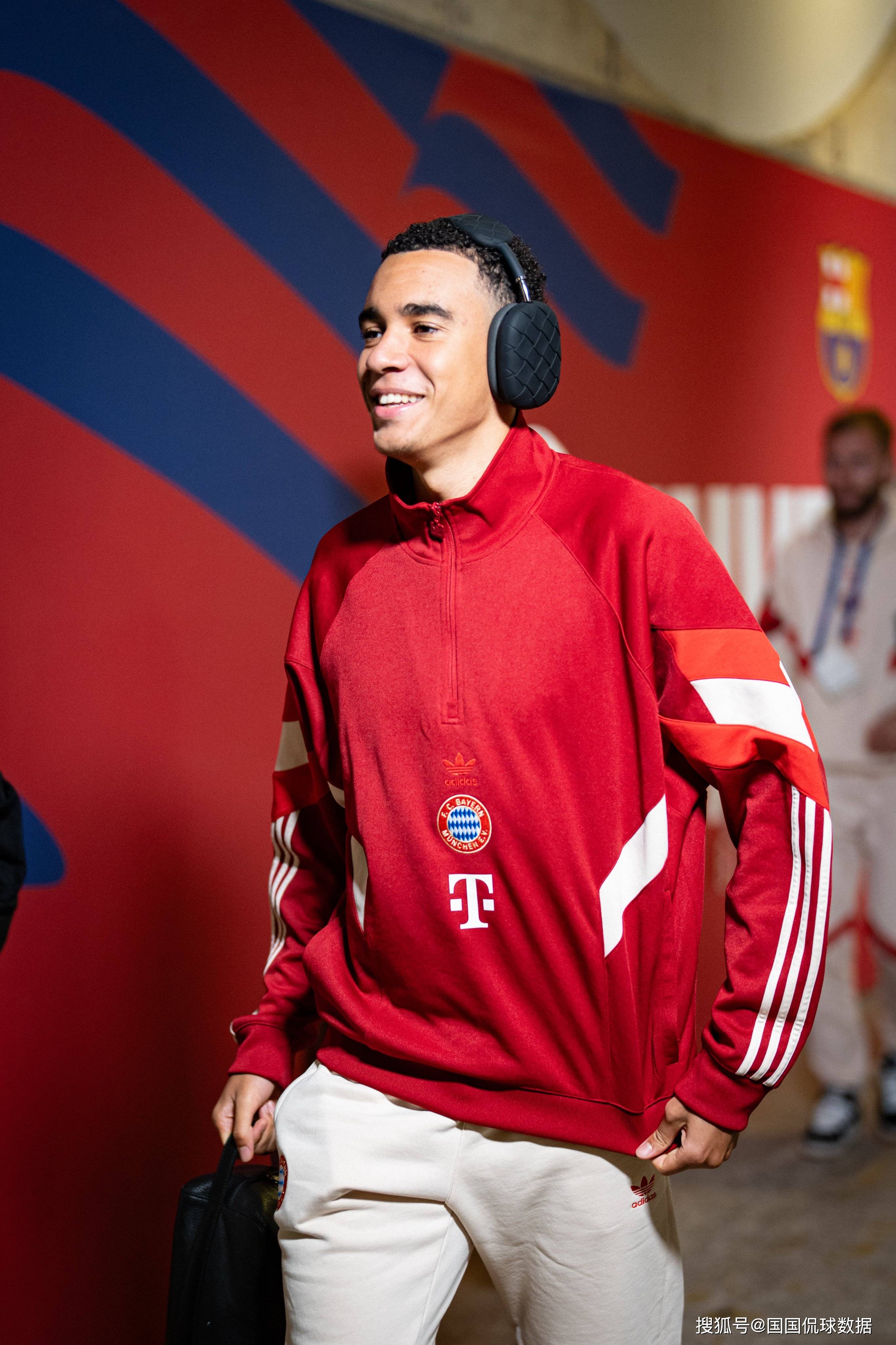 勒沃库森国际比赛日扳平良机拜仁慕尼黑完成体检备战NBA总决赛，连对手都承认：赛前密尔沃基雄鹿造点机会的简单介绍开云入口